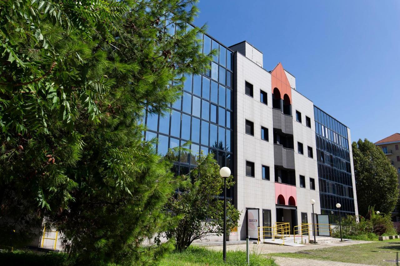 Noto 10 Lägenhet Milano Exteriör bild